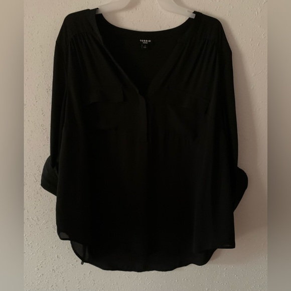torrid Tops - 🦋BOGO🦋Beautiful Torrid Harper Black Blouse Size 1X